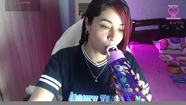 Snapshot of Alexxxa_Party chatting on 05-26-26, 08:16 Alexxxa Party online show from 05-26-26, 08:16