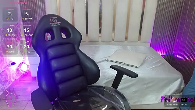 Snapshot of LUAR_TAY chatting on 01-15-26, 11:59 LUAR TAY online show from 01-15-26, 11:59