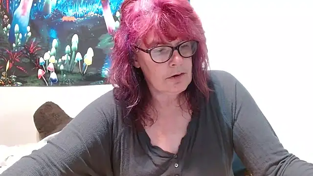 Snapshot of ladylavende3 chatting on 10-19-25, 07:09 ladylavende3 online show from 10-19-25, 07:09