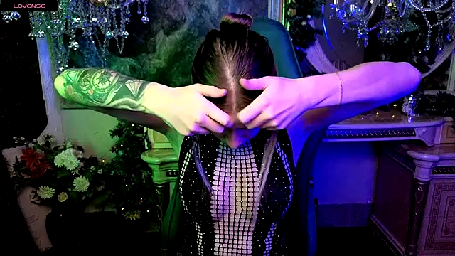 Leila Pure online show from 01-09-26, 06:21