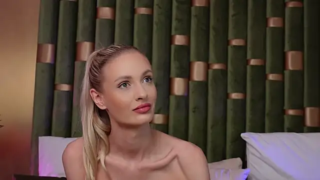 AmeliaAngel online show from 12-04-24, 07:17