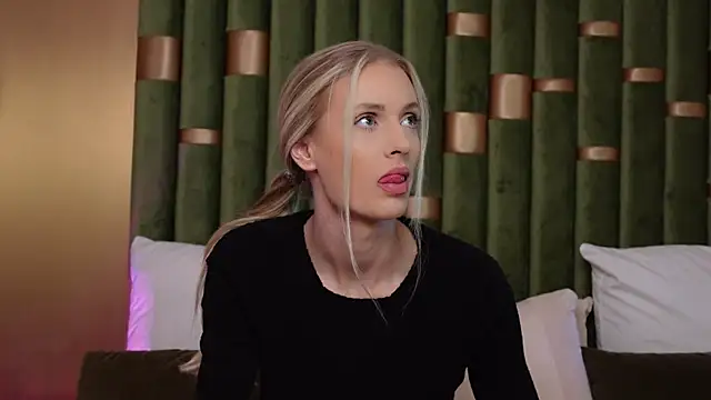 AmeliaAngel online show from 01-09-25, 06:38