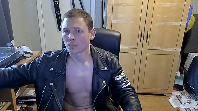 Snapshot of AurinSky chatting on 06-09-26, 10:43 AurinSky online show from 06-09-26, 10:43