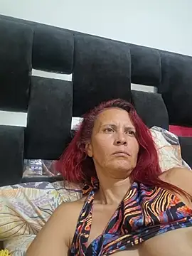 cintia love online show from 04-09-26, 06:19