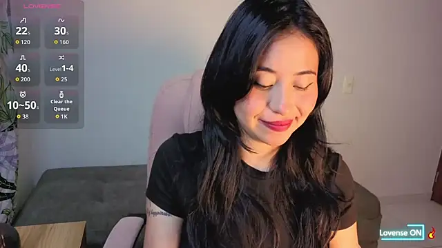 LolaOpalX online show from 06-03-26, 12:24