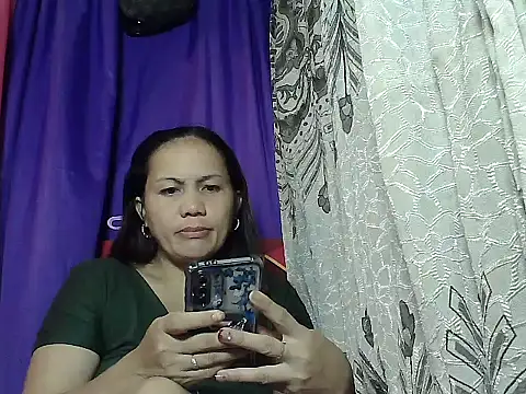 prettymomma24xx online show from 05-14-26, 09:21
