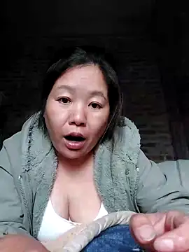 donaaa2 online show from 02-20-26, 08:27