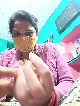 Snapshot of Savita_jatav chatting on 02-18-26, 04:47 Savita jatav online show from 02-18-26, 04:47