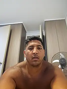 Snapshot of xxxch3o chatting on 01-07-26, 11:45 xxxch3o online show from 01-07-26, 11:45