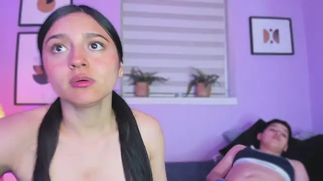 Snapshot of Auroraaa_527 chatting on 01-08-26, 03:53 Auroraaa 527 online show from 01-08-26, 03:53