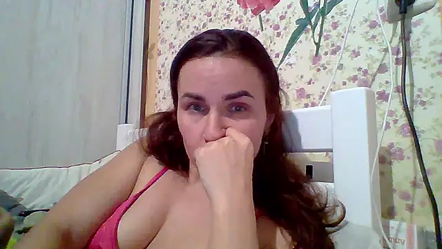 Snapshot of MilfALENKA chatting on 01-10-26, 09:41 MilfALENKA online show from 01-10-26, 09:41