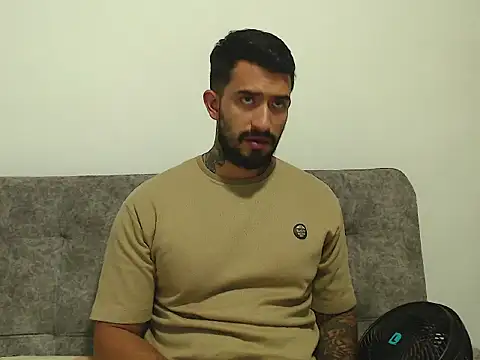 Snapshot of MalickBlack9 chatting on 01-07-26, 12:46 MalickBlack9 online show from 01-07-26, 12:46