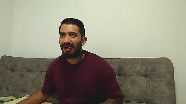 Snapshot of MalickBlack9 chatting on 01-09-26, 11:17 MalickBlack9 online show from 01-09-26, 11:17