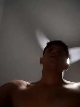 TOLEDIOS online show from 04-27-26, 02:09