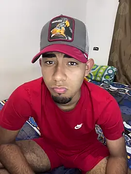 Snapshot of youngalexofficial chatting on 02-11-26, 03:44 youngalexofficial online show from 02-11-26, 03:44