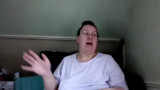 Snapshot of DallaStone chatting on 02-28-26, 05:14 DallaStone online show from 02-28-26, 05:14