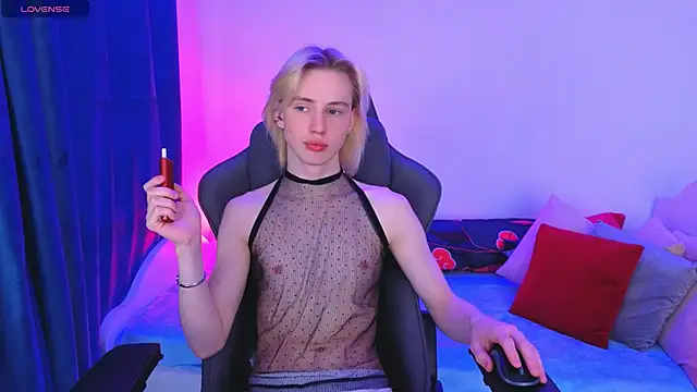 lucidangelok1 online show from 04-24-26, 08:06