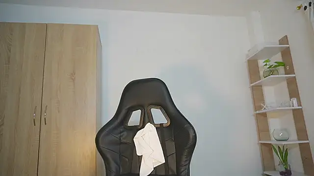 celestes777 online show from 05-09-26, 07:52