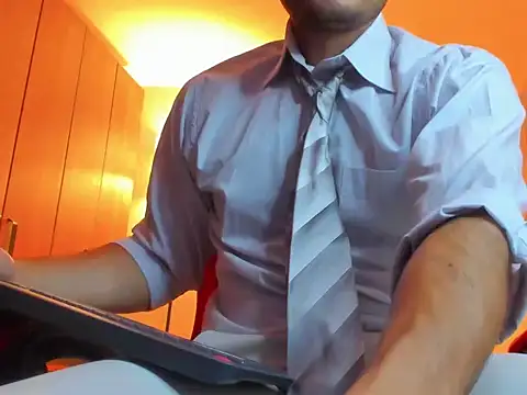 Snapshot of Master_Sam_ chatting on 01-05-26, 07:28 Master Sam online show from 01-05-26, 07:28