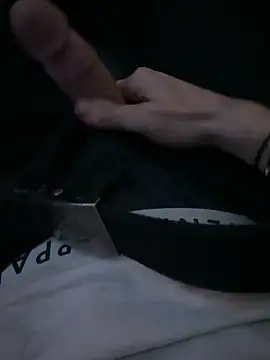 Snapshot of ghostedguy chatting on 03-09-26, 08:57 ghostedguy online show from 03-09-26, 08:57