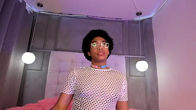 Snapshot of im_kyrk chatting on 01-08-26, 08:44 im kyrk online show from 01-08-26, 08:44