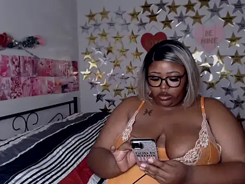 Chocolatebunnyxx96 online show from 01-07-26, 03:09