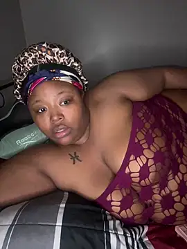 Chocolatebunnyxx96 online show from 04-01-26, 02:23