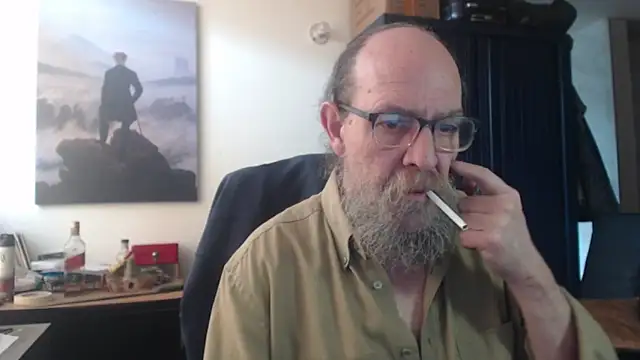 Uncle Hottie online show from 06-24-26, 04:06