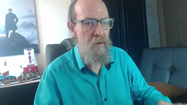 Uncle Hottie online show from 07-16-26, 04:24