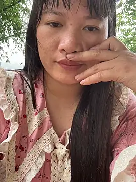 Suni-ii online show from 05-19-26, 01:56