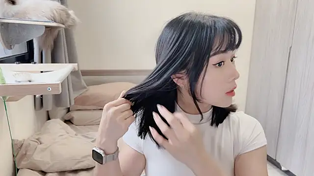 Snapshot of BabyOneDaily chatting on 03-02-26, 03:30 BabyOneDaily online show from 03-02-26, 03:30