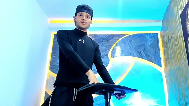 Lucas hot 20 online show from 02-12-26, 01:28