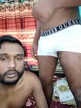 Snapshot of soft_couple778 chatting on 02-12-26, 08:53 soft couple778 online show from 02-12-26, 08:53