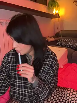 ReynaTatty online show from 03-29-26, 08:53