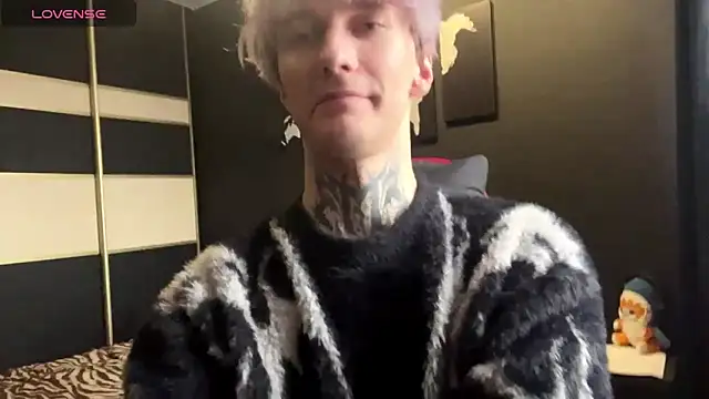 Snapshot of Mastur_Bister chatting on 01-06-26, 09:35 Mastur Bister online show from 01-06-26, 09:35