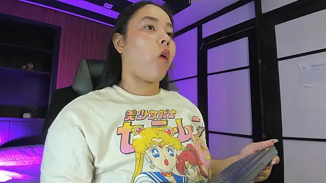 ThaliaBrookss  online show from 04-07-26, 04:13