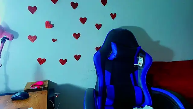 honeyluxe  online show from 02-15-26, 07:51