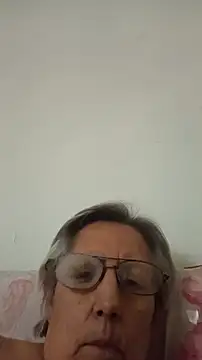 Snapshot of Marce1903 chatting on 06-09-26, 04:46 Marce1903 online show from 06-09-26, 04:46