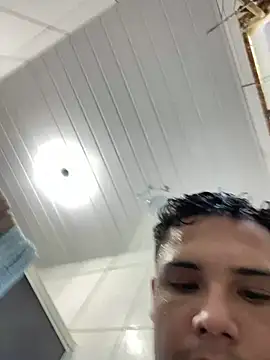 Snapshot of Wellington00_ chatting on 01-14-26, 09:09 Wellington00 online show from 01-14-26, 09:09