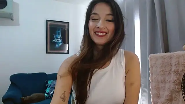 Snapshot of Almaglow_ chatting on 06-06-26, 03:39 Almaglow online show from 06-06-26, 03:39