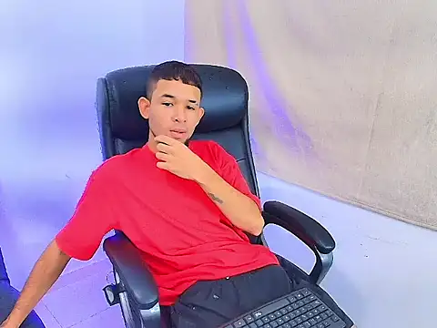 enyel 100 online show from 05-05-26, 07:33