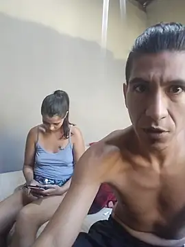 Rodrigohernan19 online show from 04-21-26, 05:17