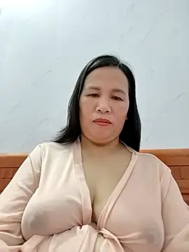Snapshot of Clinic_139 chatting on 04-22-26, 12:50 Clinic 139 online show from 04-22-26, 12:50