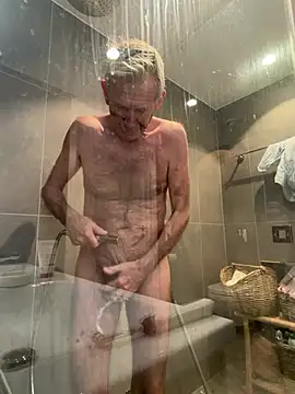 Pierre4tjyxx online show from 04-16-26, 04:24