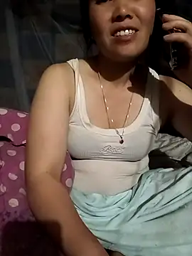 Snapshot of vesla-2k chatting on 04-25-26, 01:25 vesla-2k online show from 04-25-26, 01:25