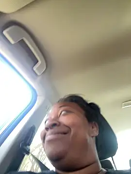 Snapshot of theesweetheart chatting on 03-02-26, 06:04 theesweetheart online show from 03-02-26, 06:04