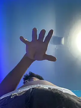 Snapshot of ultratulon chatting on 02-04-26, 03:12 ultratulon online show from 02-04-26, 03:12