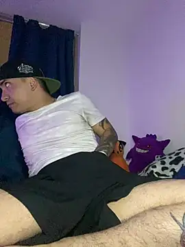 Snapshot of Sairobi chatting on 03-10-26, 03:00 Sairobi online show from 03-10-26, 03:00