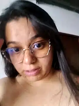 Snapshot of Dayann_Rodri chatting on 01-08-26, 04:31 Dayann Rodri online show from 01-08-26, 04:31