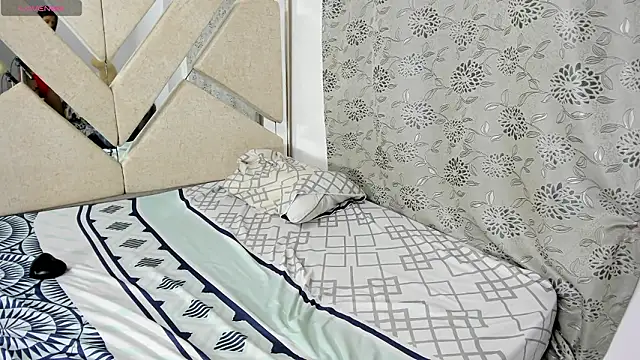 bamby kittyy online show from 02-13-26, 11:45